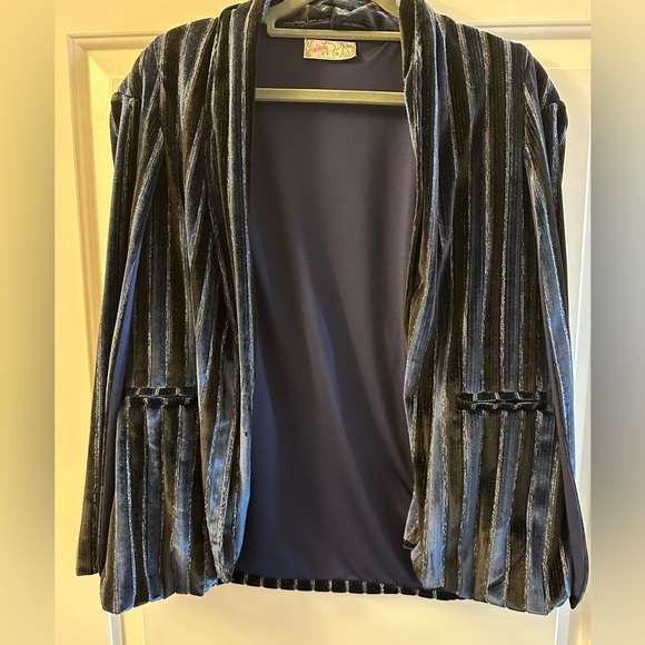 NWOT Free People Jagger Velvet Tuxedo Cape Jacket - Picture 5 of 5